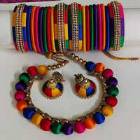 Silk Thread Necklace Set - Gender: Women