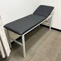Examination Couch - Dimension (l*w*h): 1830 Mm X 610 Mm X 810 Mm