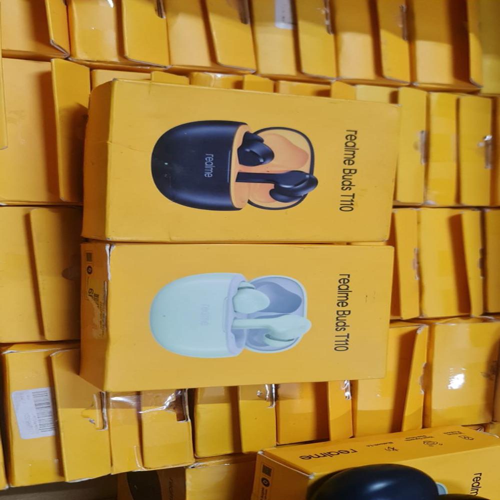 Realme T 110 earbuds fresh