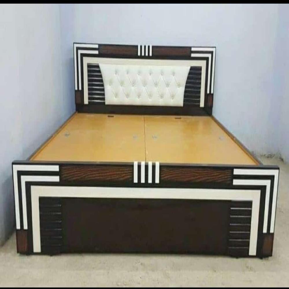 Wooden Double Bed - Artwork: Handmade