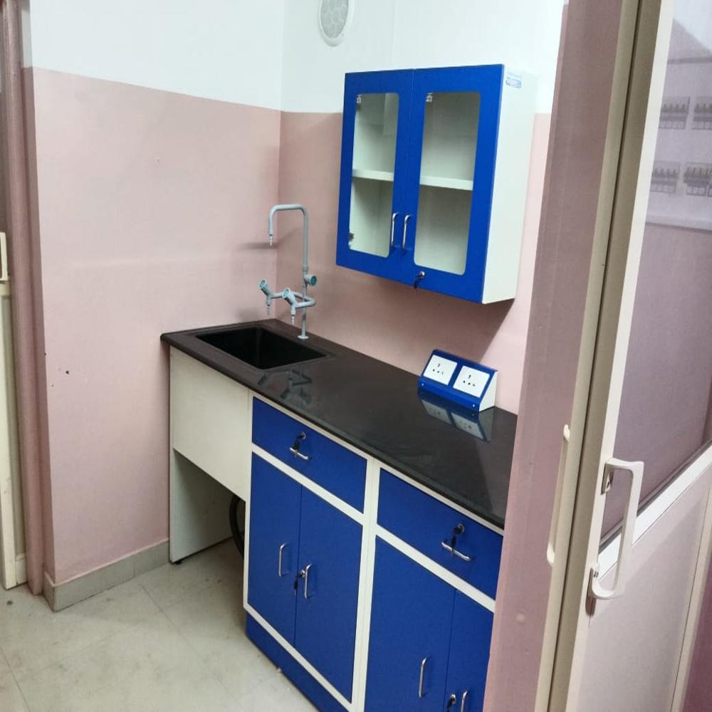 फार्मास्युटिकल्स प्रयोगशाला