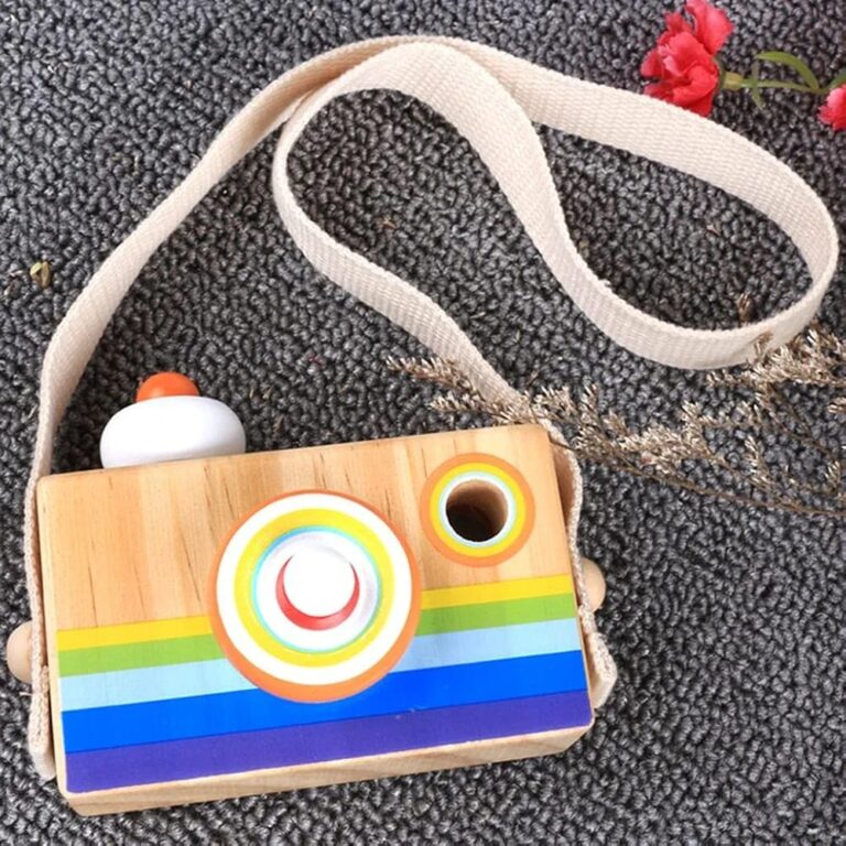 Camera Wooden