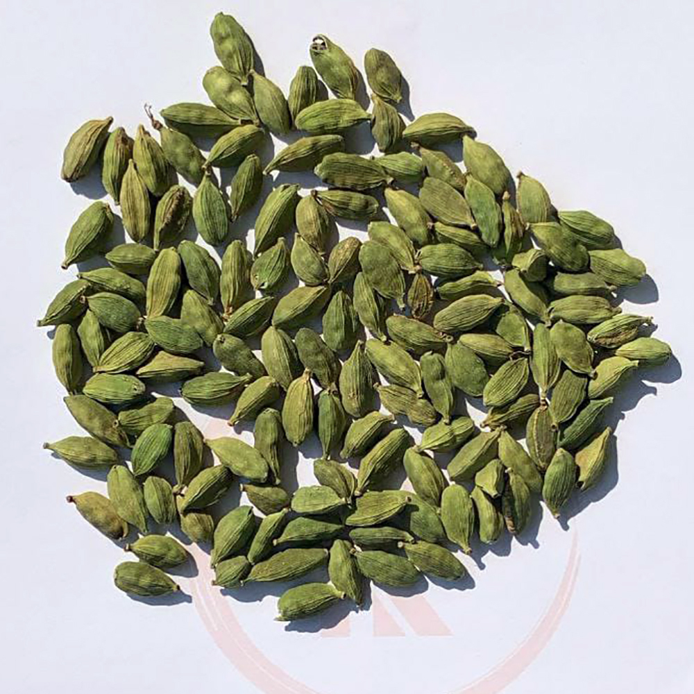 Green Cardemom 7.5 to 8mm