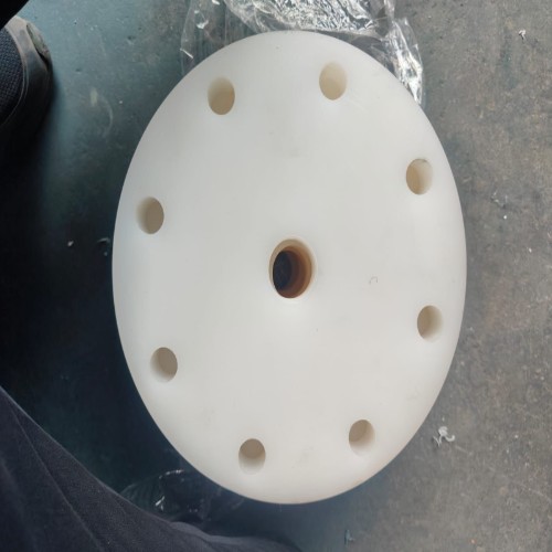 Pvdf Flanges - Capacity: 1000 Pcs/hr