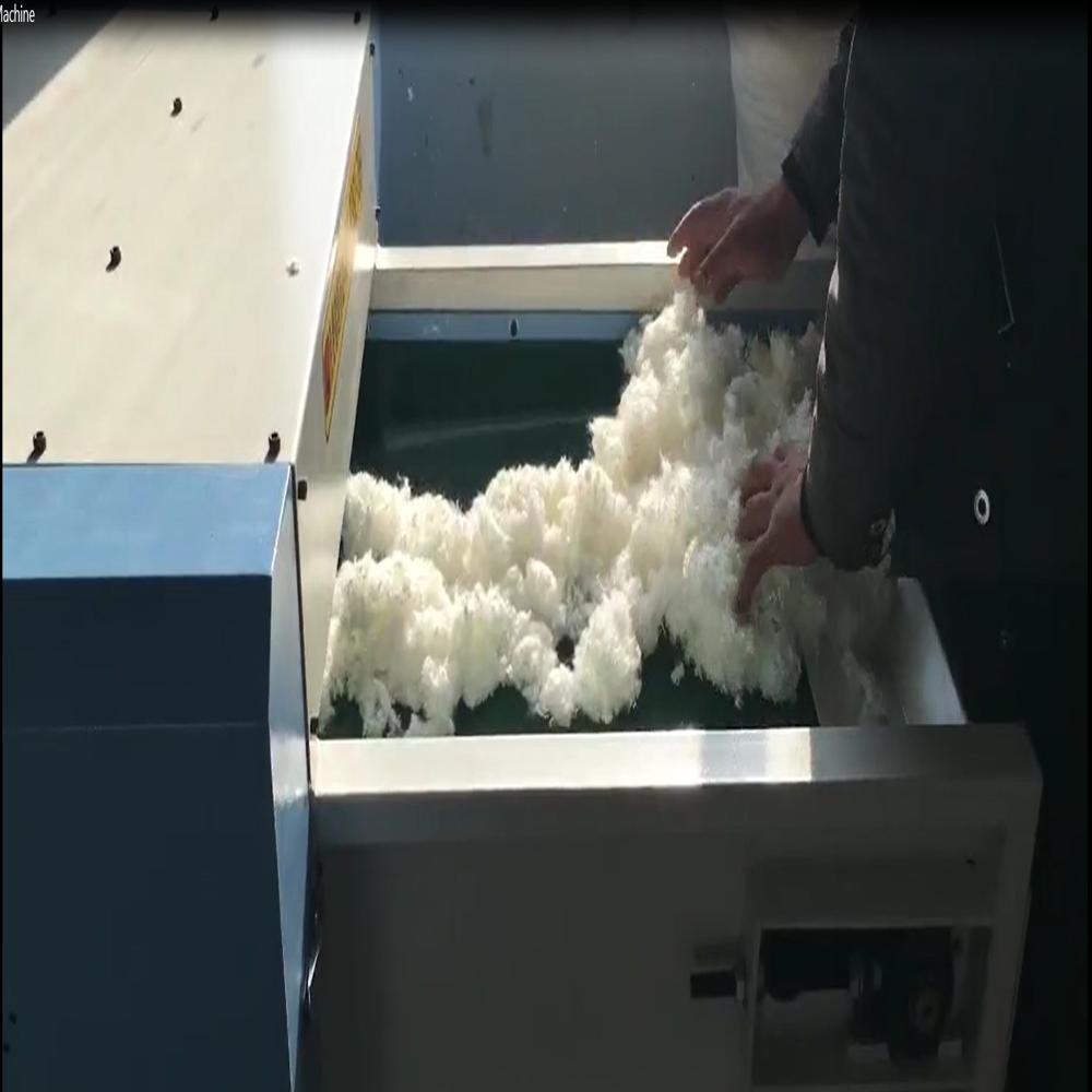 Automatic Ball Fiber Pillow Filling Machine