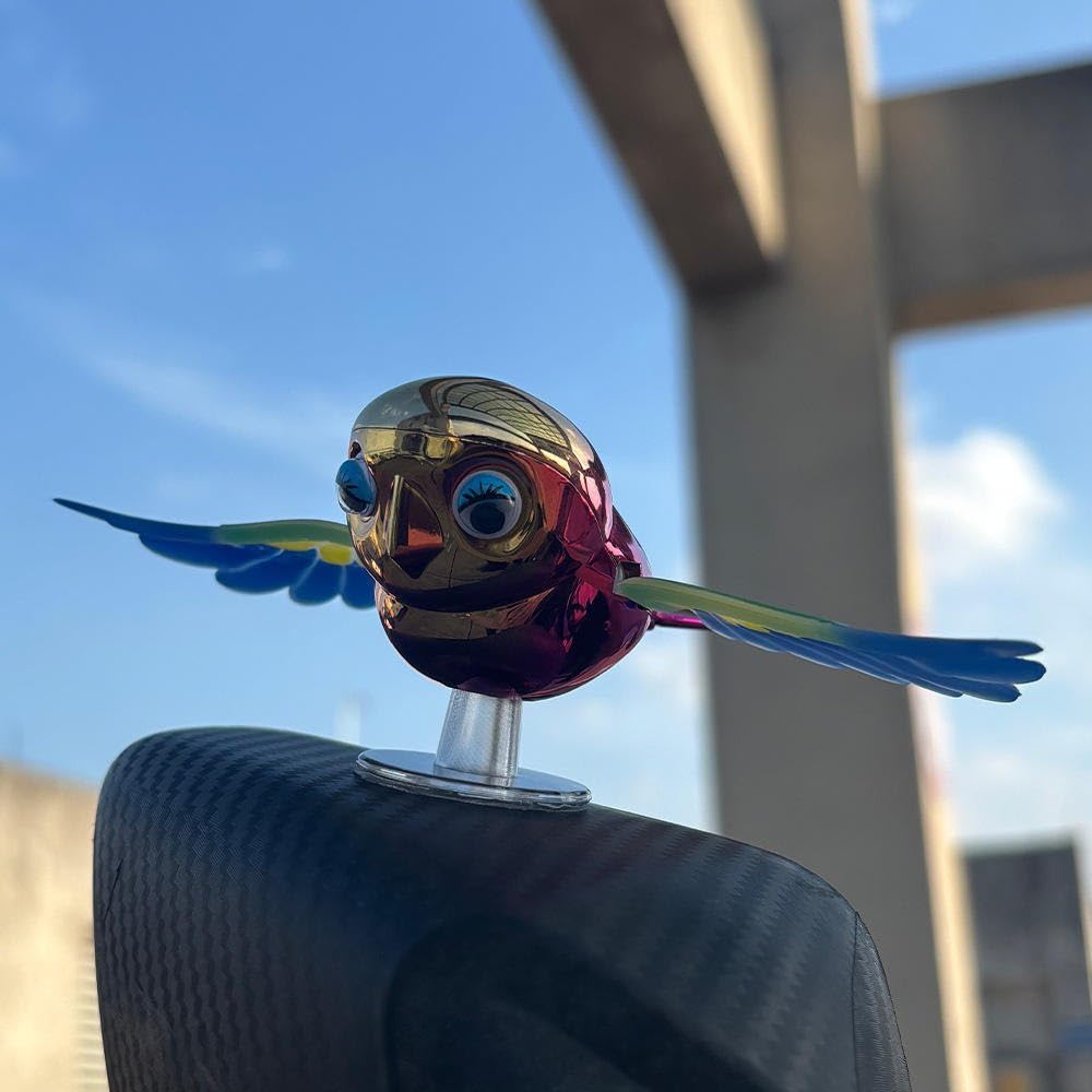 Flying Bird Car Decoration with Flapping Wings