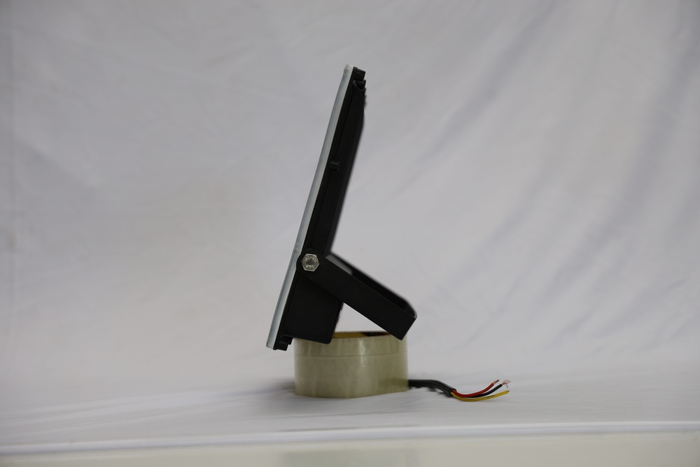 Led Flood Light - 150w ( Theta ) - Application: Outdoor And Indoor