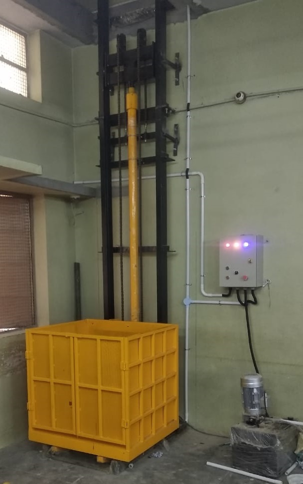 Single Side Cylinder Hydraulic Goods Lift