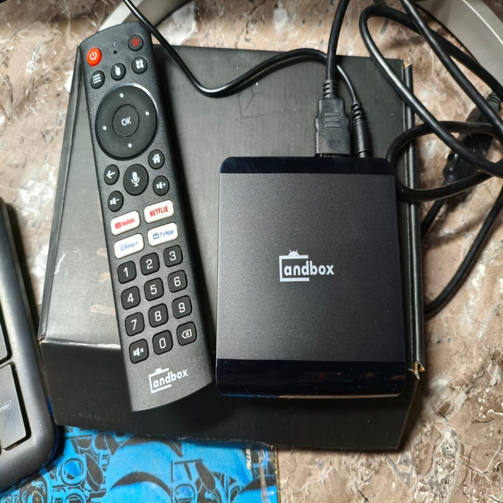 Andbox Ultra 2gb 16gb Android 10 TV Box