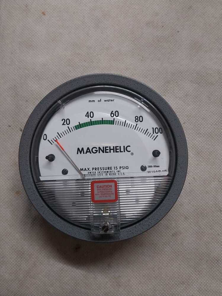 Magnehelic Differential Pressure Gauge