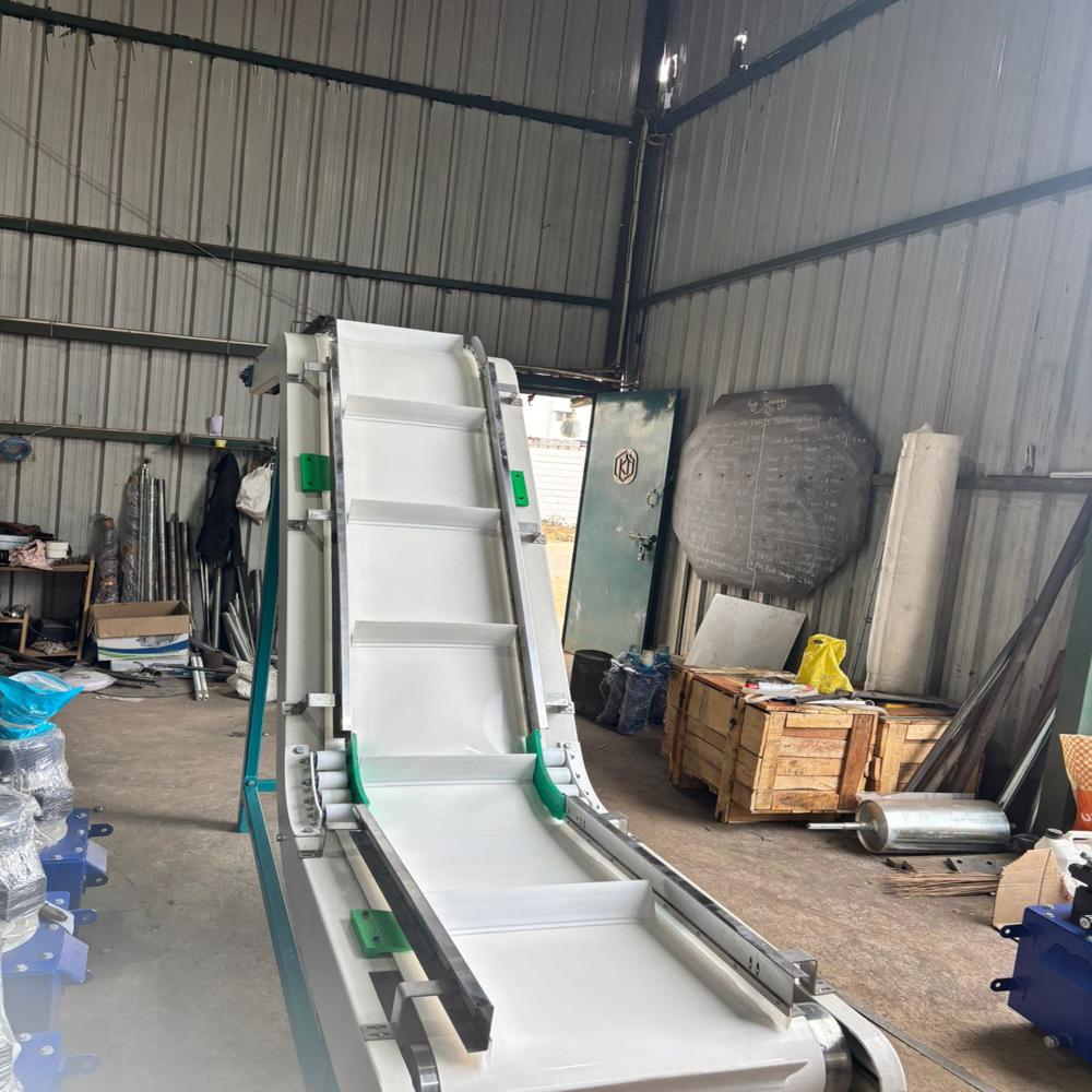 Inclined PVC Belt Conveyor