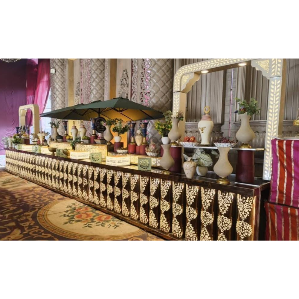 Catering buffet counter