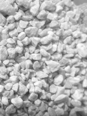 Grit for poultry feed