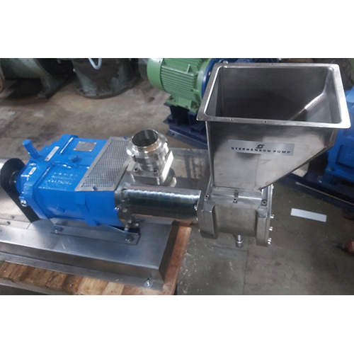 Twin Screw Pump With Auger