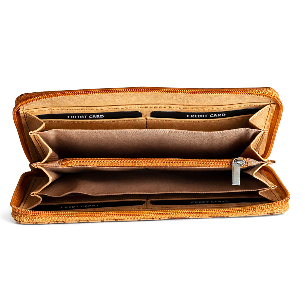 Handcrafted Kolka Design Goat Skin Leather Round Zipped Ladies Purse