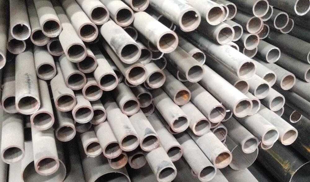25NB MS Round Pipes