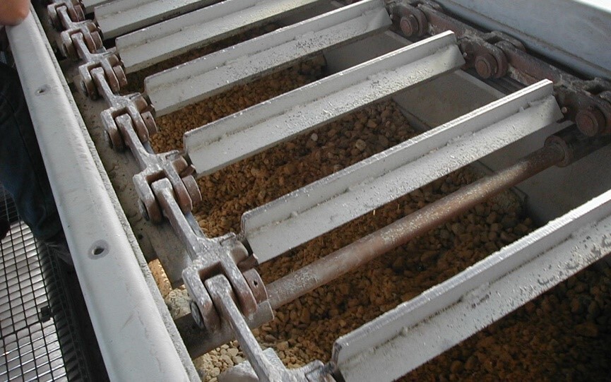 DRAG CHAIN CONVEYOR