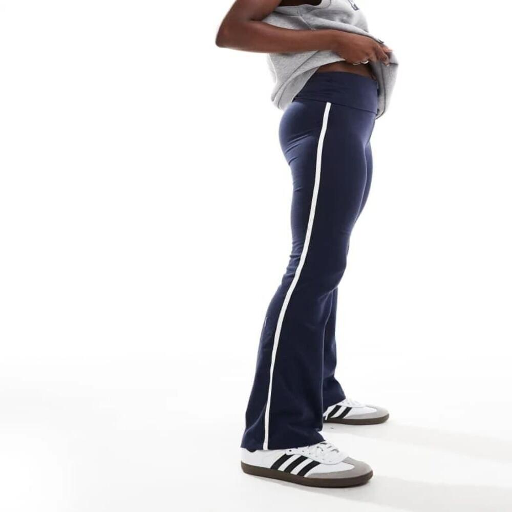 Export surplus Women Navy Blue Pajama