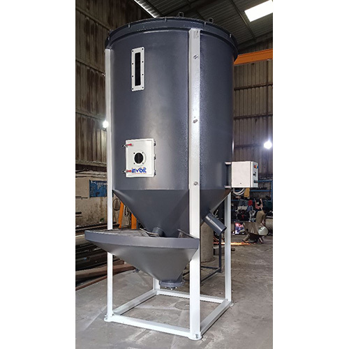 Vertical Plastic Mixer