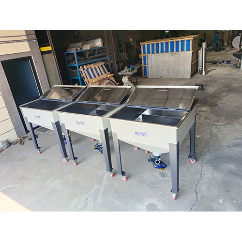 Plastic Material Storage Bin