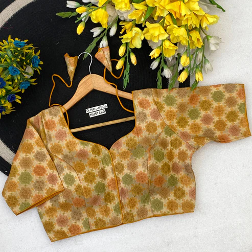 BL 6598 Jacquard Position Print Sweetheart Neck Blouse