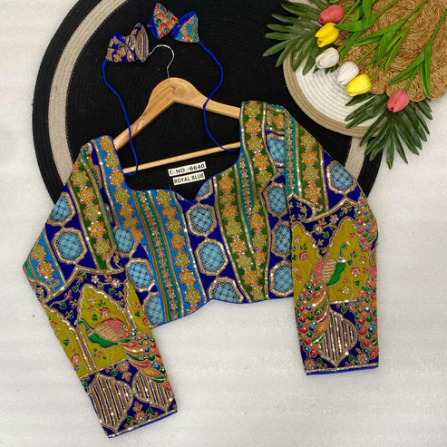 BL 6640 Full Sleeves Viscose Crepe Poison Print Embroidered Blouse