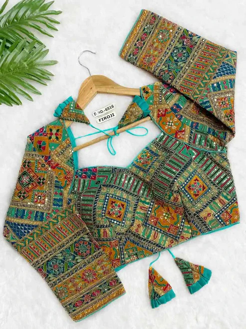 BL 6516 Designer Viscose Natural Crepe Blouse