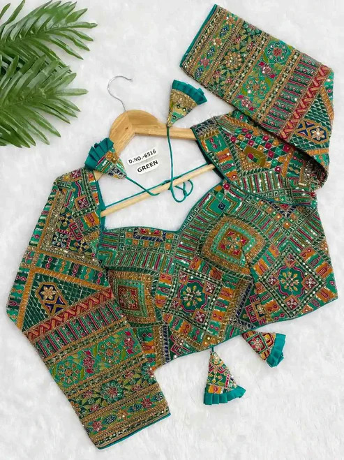 BL 6516 Designer Viscose Natural Crepe Blouse