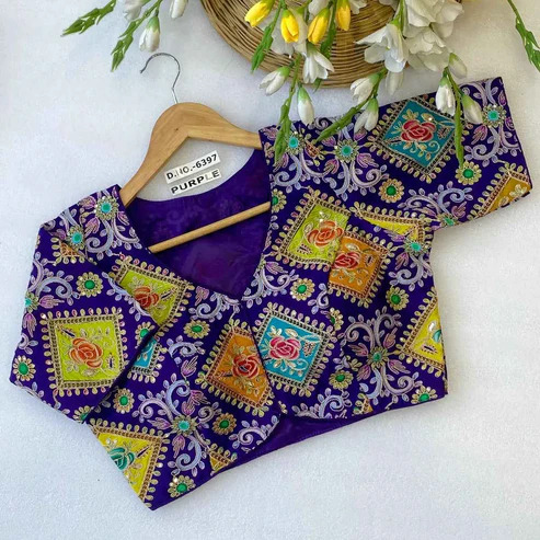 BL 6397 Viscose Crepe Position Print Blouse