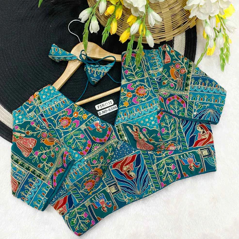 BL 6398 Viscose Crepe Position Print Blouse