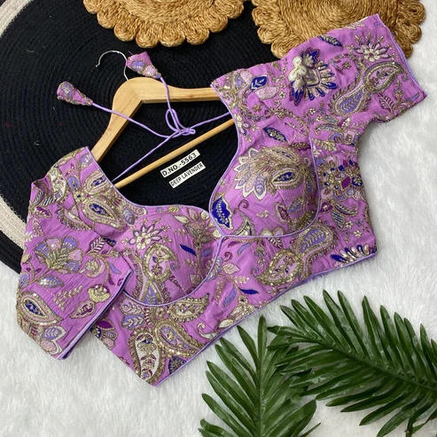 BL 5563 Fancy Crepe Viscose Position Print Blouse