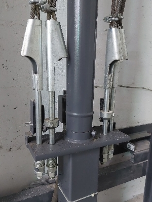 HYDRAULIC LIFT