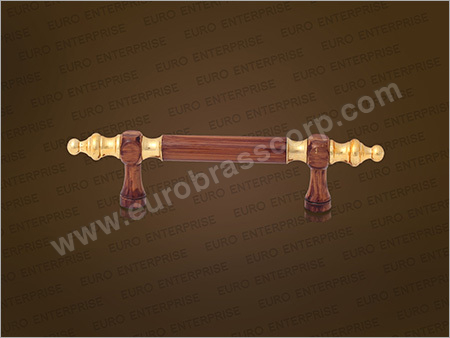 पीतल कैबिनेट हैंडल