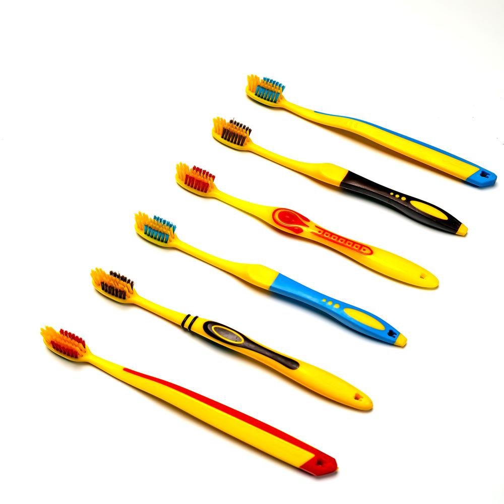Pigeon Hello Haldi - Bristle Color: Multi