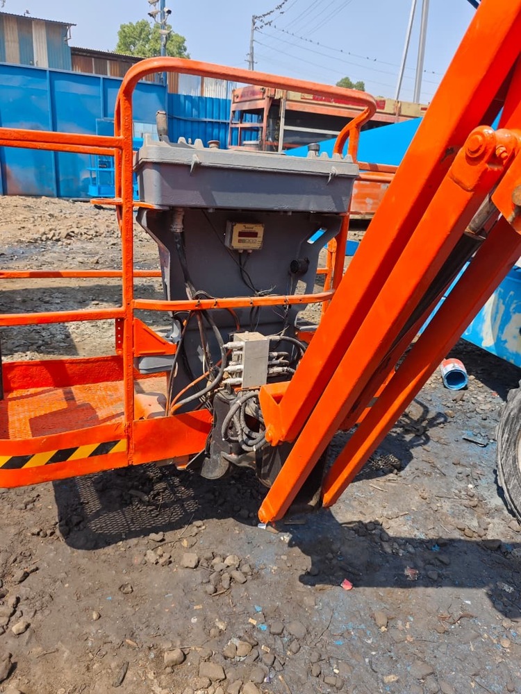 JLG 450AJ Articulated Boom Lift