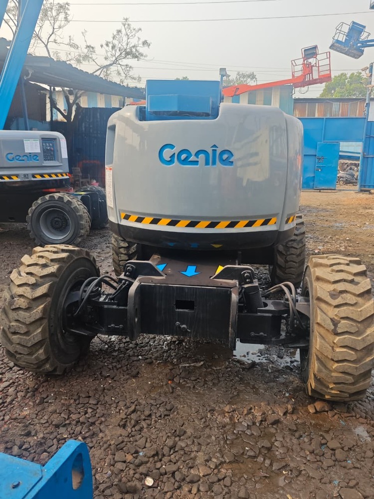 Genie Z45 Articulated Boom Lift