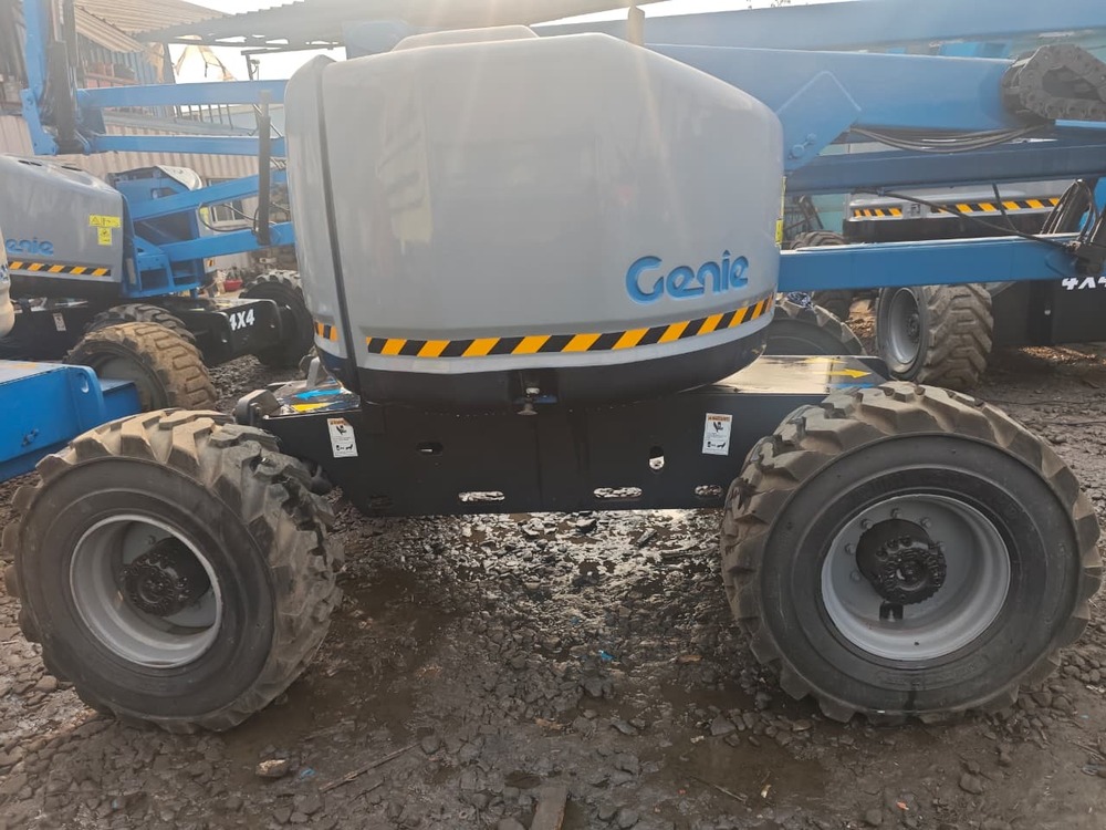 Genie Z45 Articulated Boom Lift