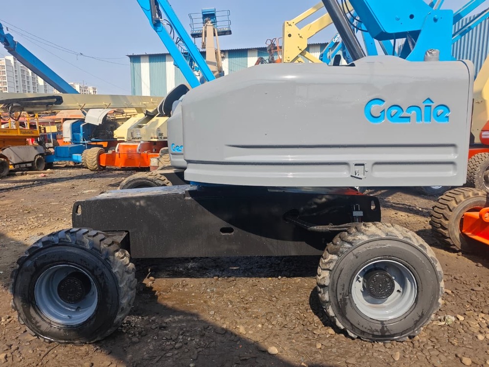 Genie S45 Boom Lift