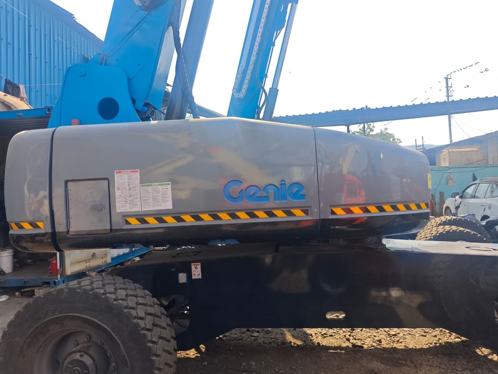 Genie S125 Telescopic Boom Lift