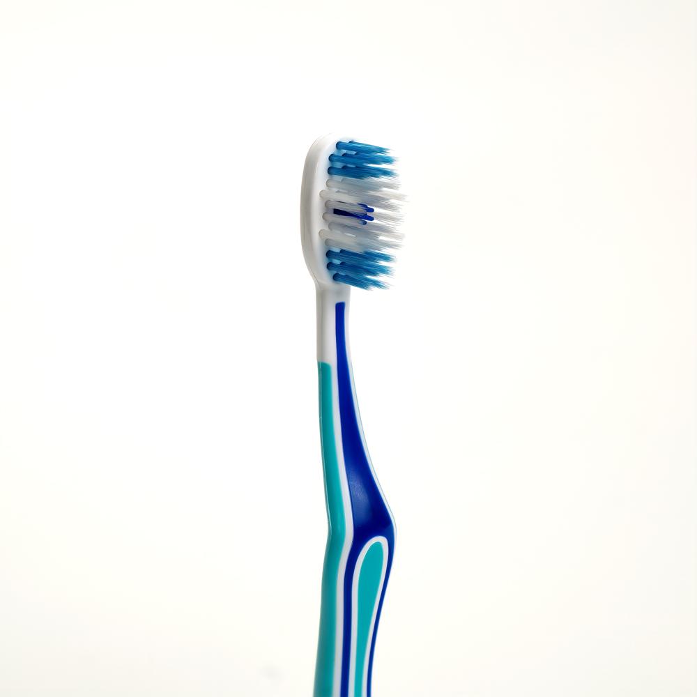 Pigeon Shield In Hygenic Case - Bristle Color: Multi