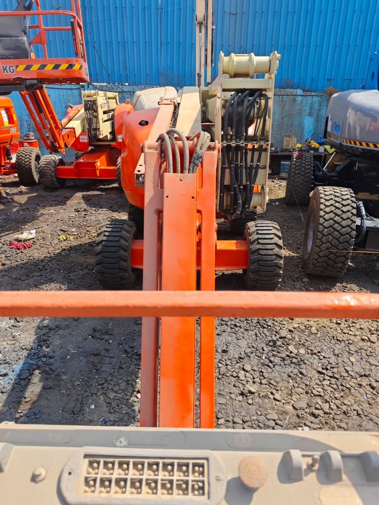 JLG 450AJ Articulated Boom Lift