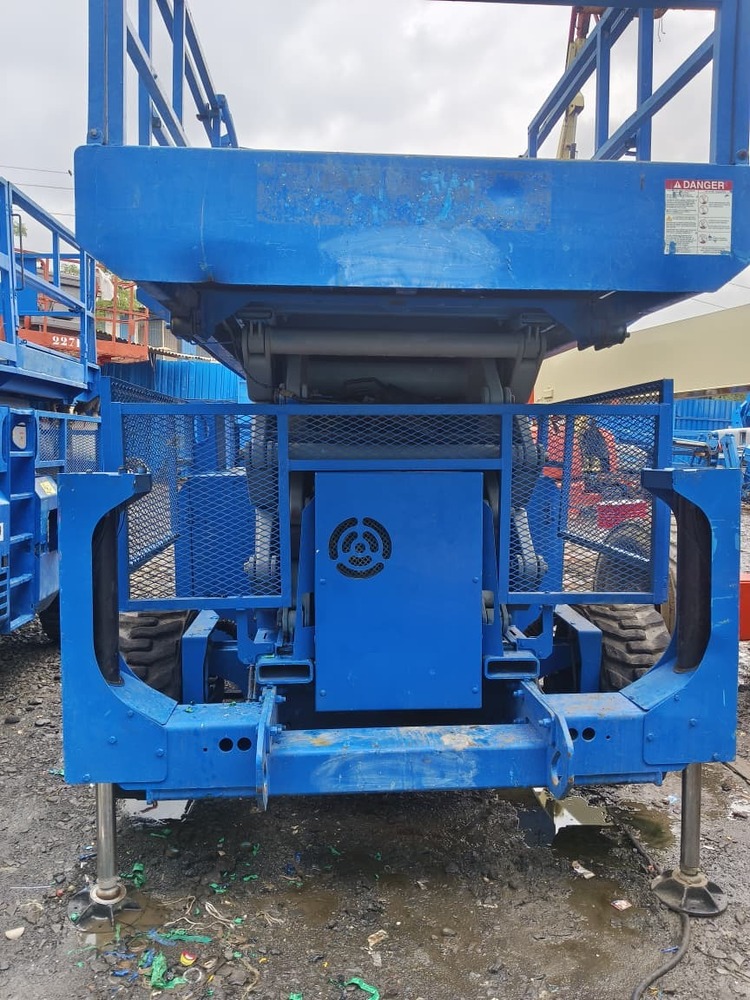 Genie GS5390 Hydraulic Scissor Lift