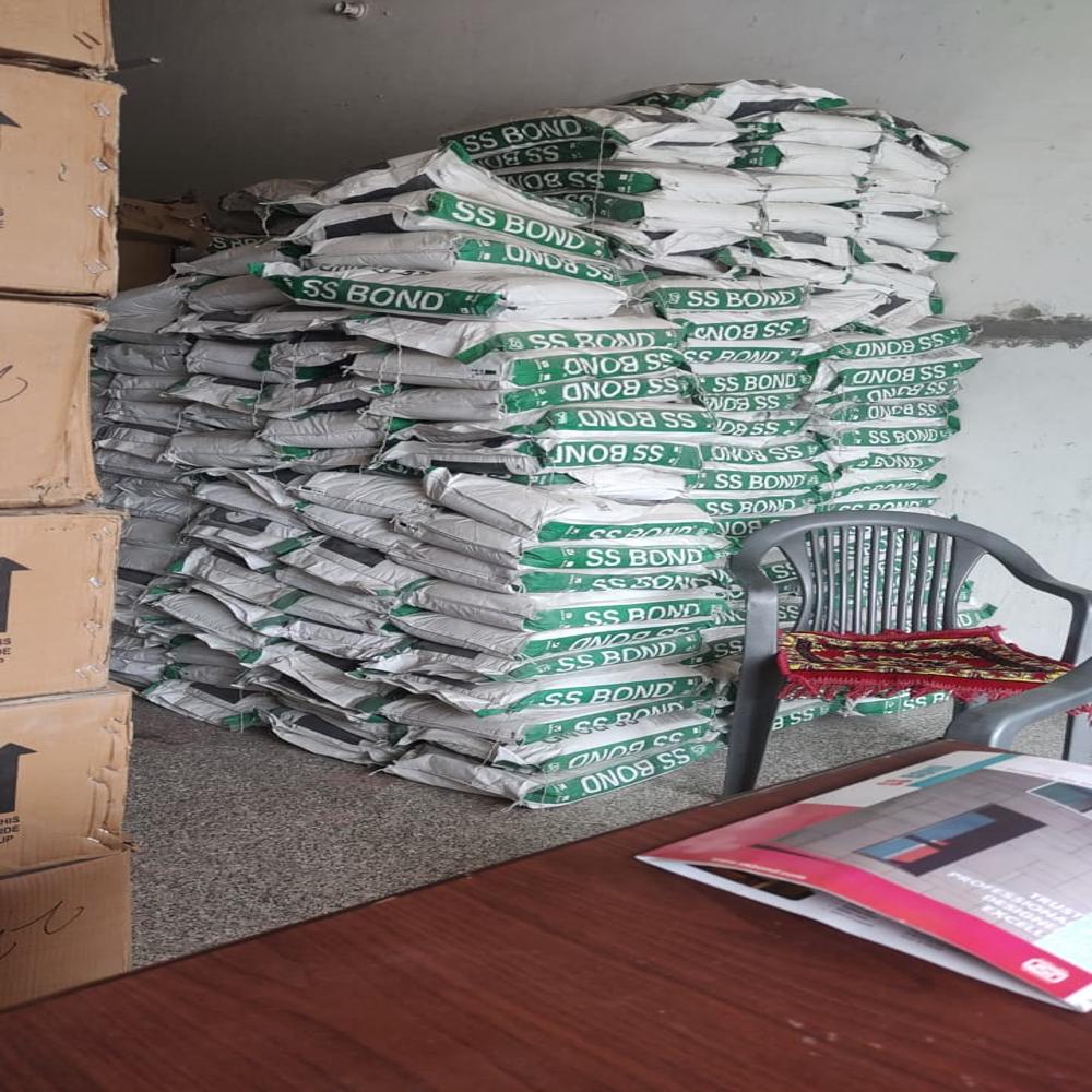 S-555 Adhesive - Application: Strong Bonding Strength Provides Excellent Grip To Hold Tiles Firmly On Floors And Walls. Easy To Apply Simple Mixing With Water And Smooth Spreading With A Trowel. Water Resistant Suitable For Bathrooms