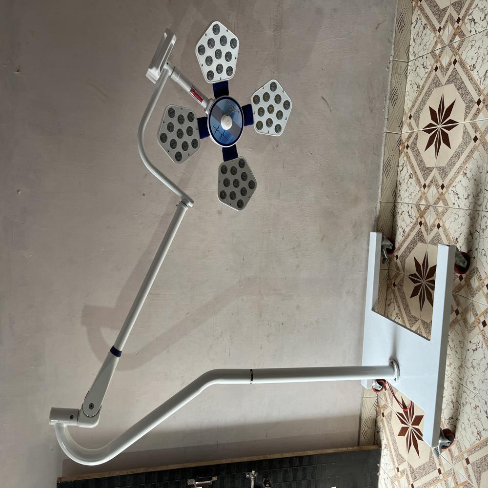 Mobile Ot Light - Lighting Type: Led