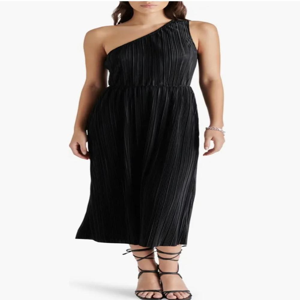 Womens Black Oneshoulder Pleated Midi Dress - Design: Casual