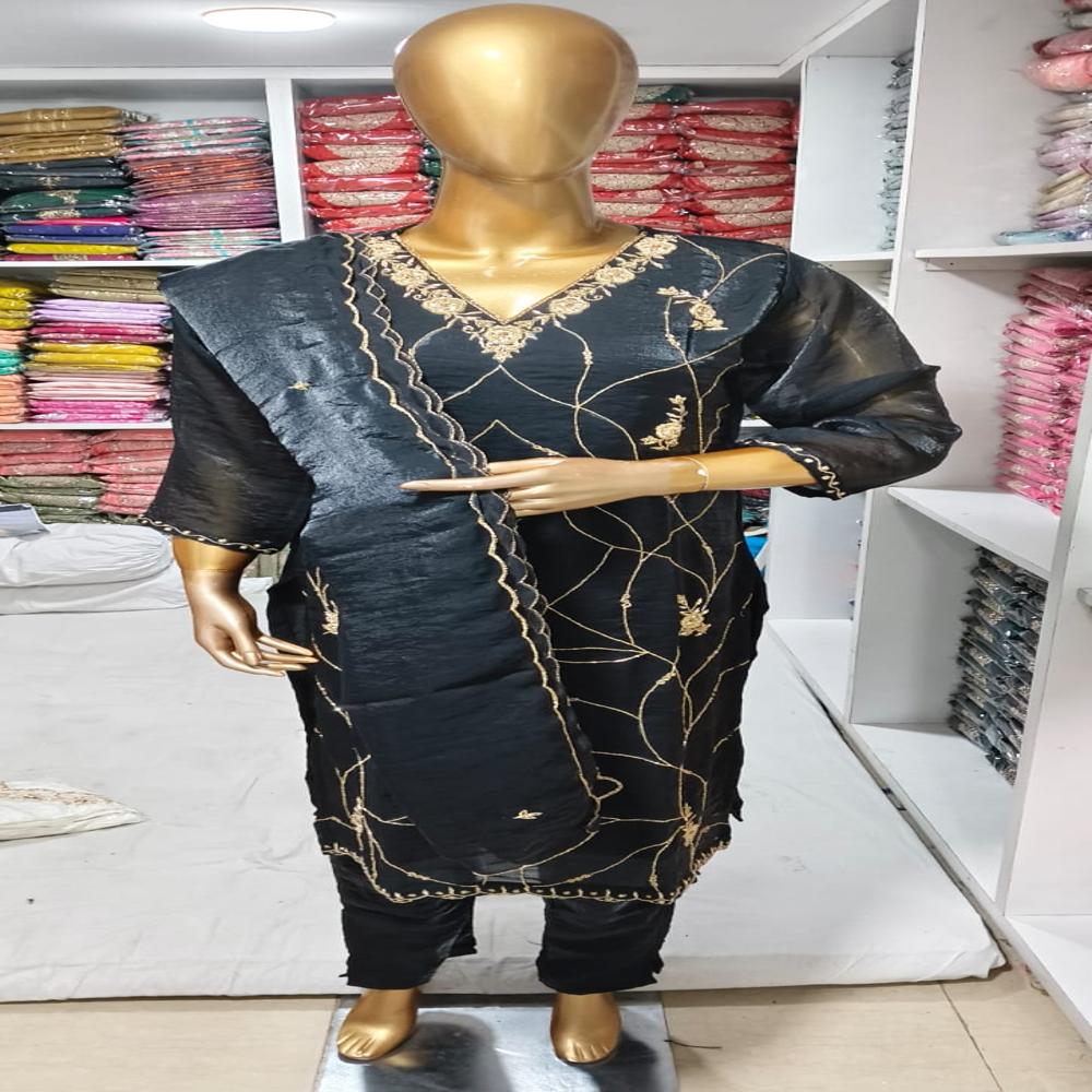 Fandi Hand Work - Bust Size: 38