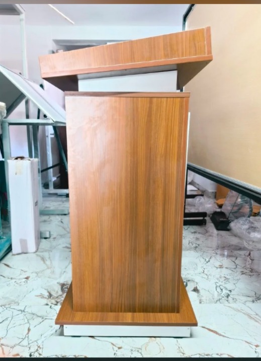 Display wooden Podium