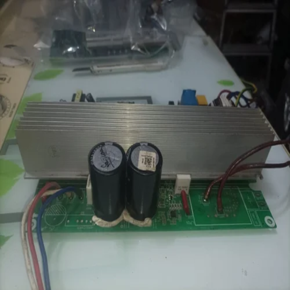 LLOYD Inverter AC Outdoor PCB