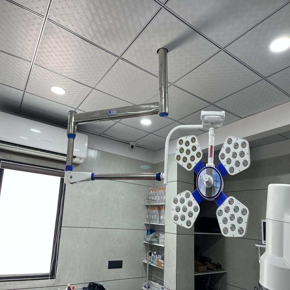 Operation Theater Light - Automation Grade: Manual Focusing