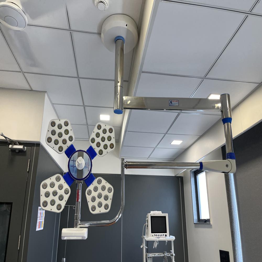 Ceiling Ot Lights - Abs Material, Led Lighting, White Color | Easy To Operate, Suitable For Hospital Use, Brand New Condition